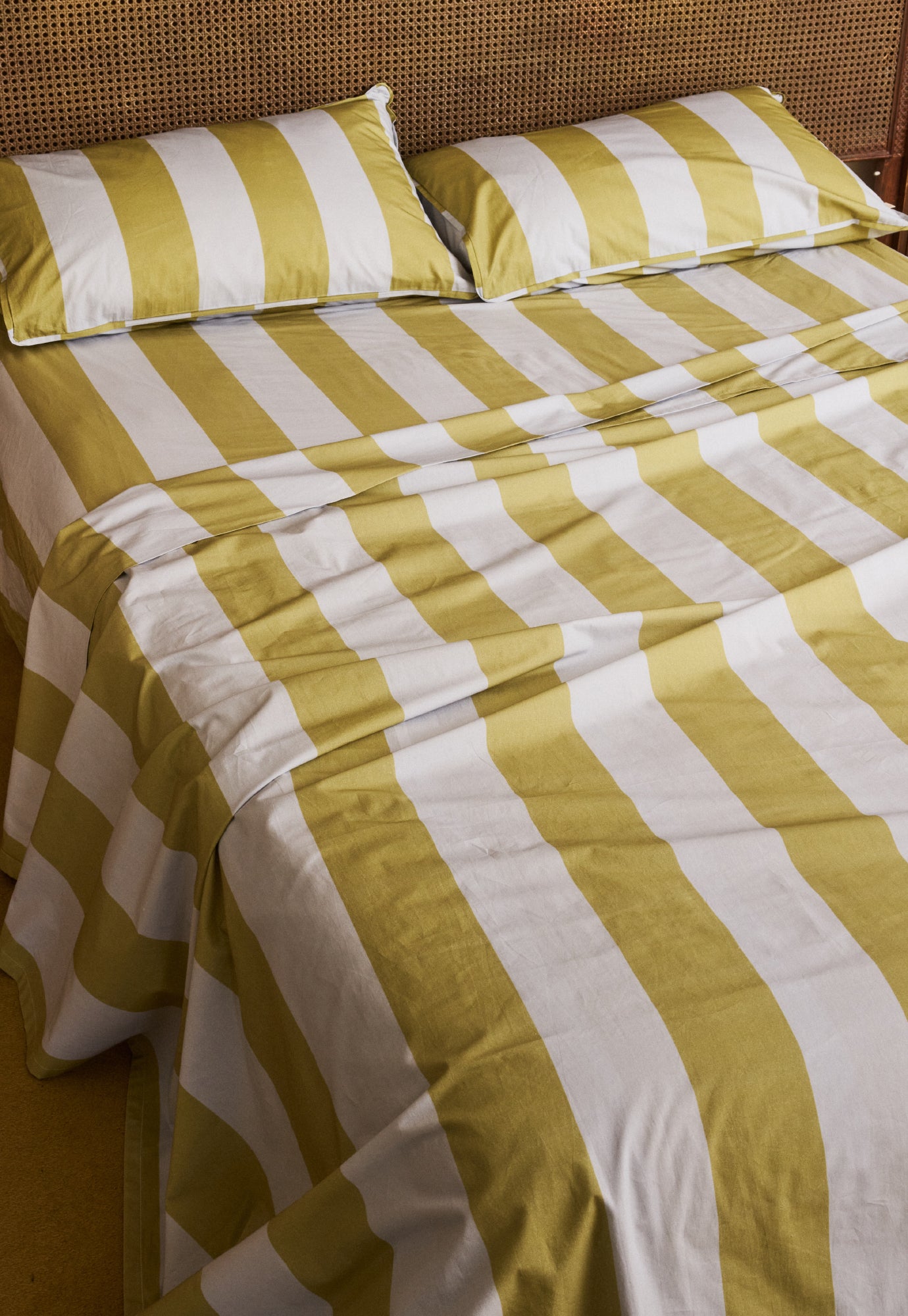 Organic Fitted Sheet - Green Stripe