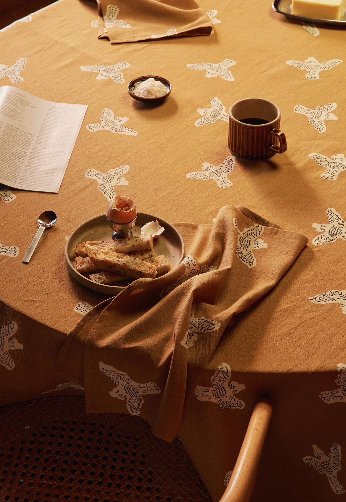 Napkin Set - Cockatoo Brown