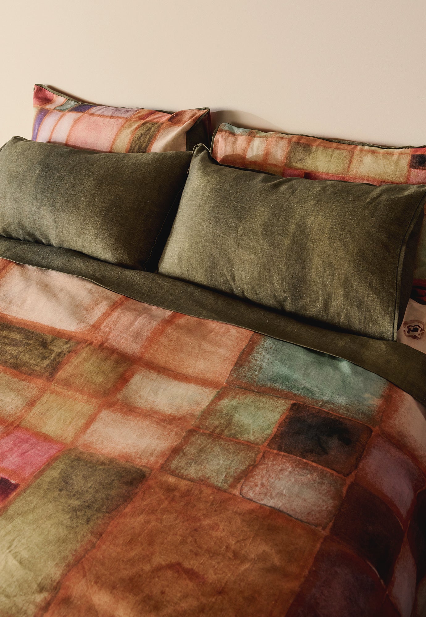 Bed Cover - Glass Panes