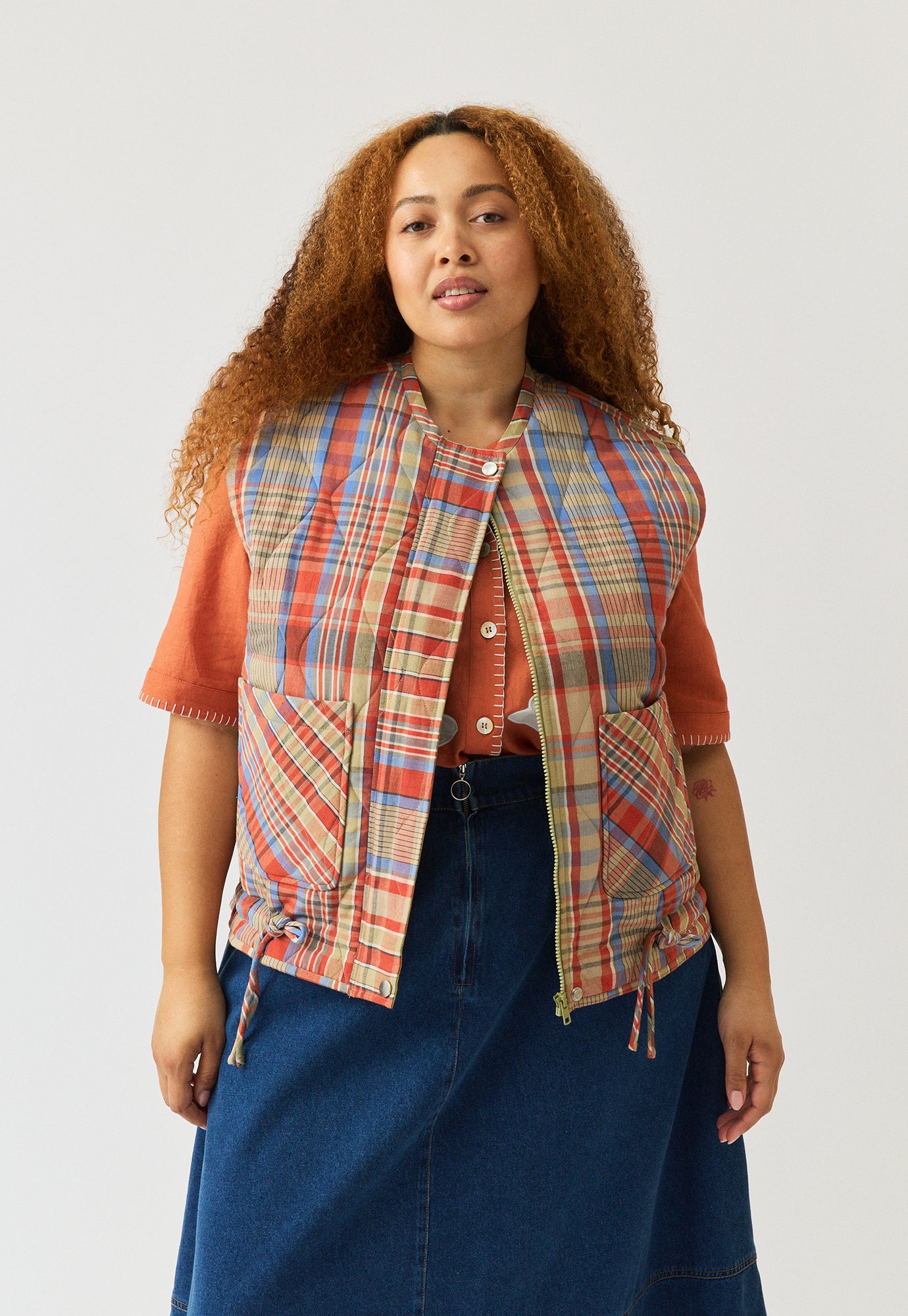 Nia Vest