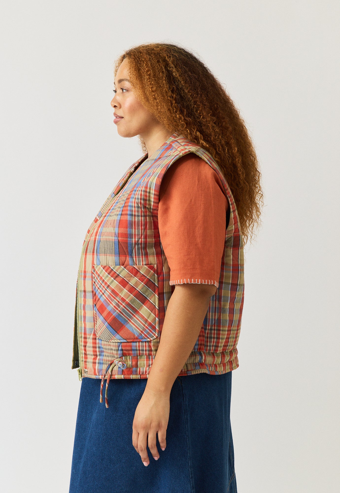 Nia Vest