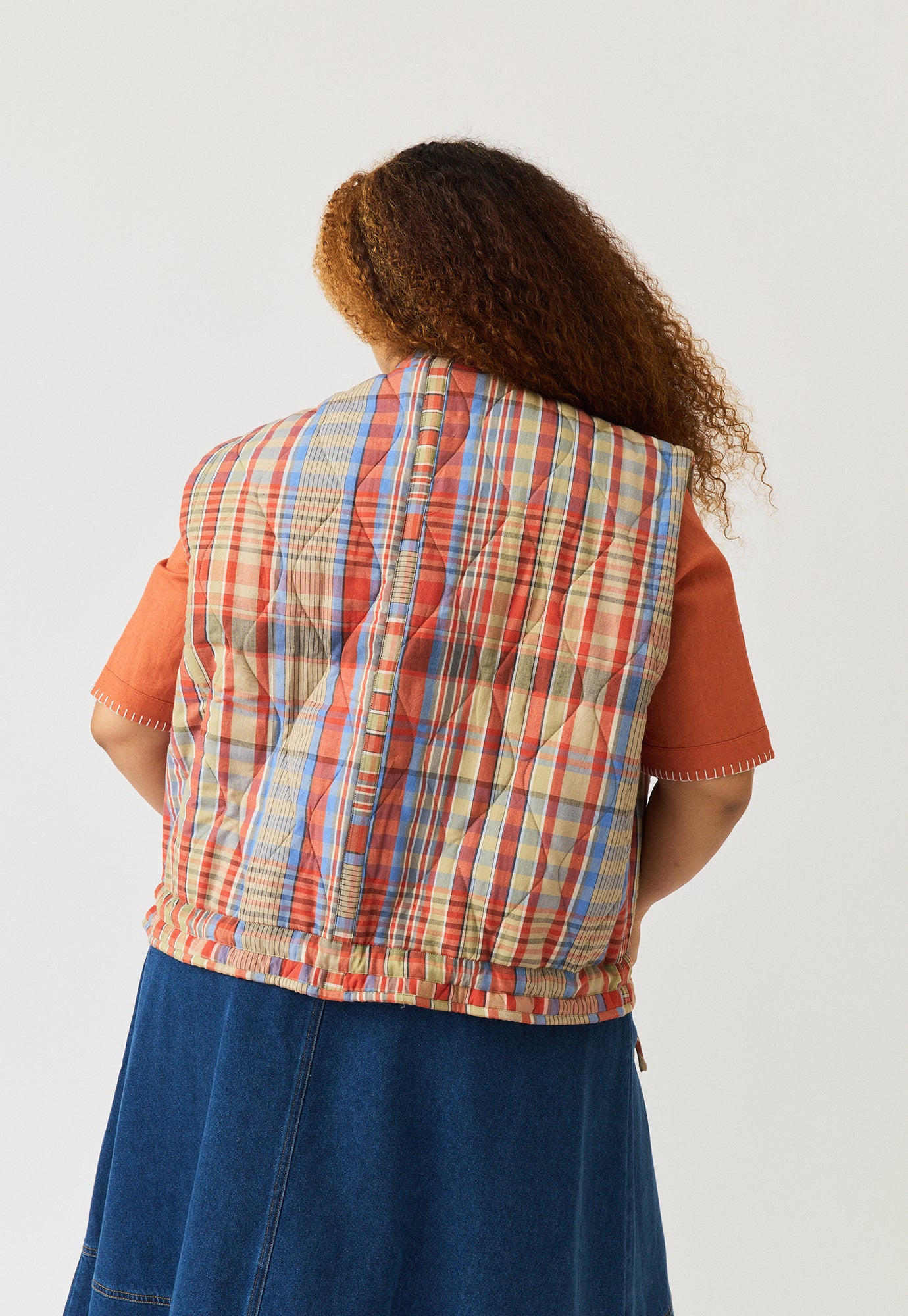 Nia Vest