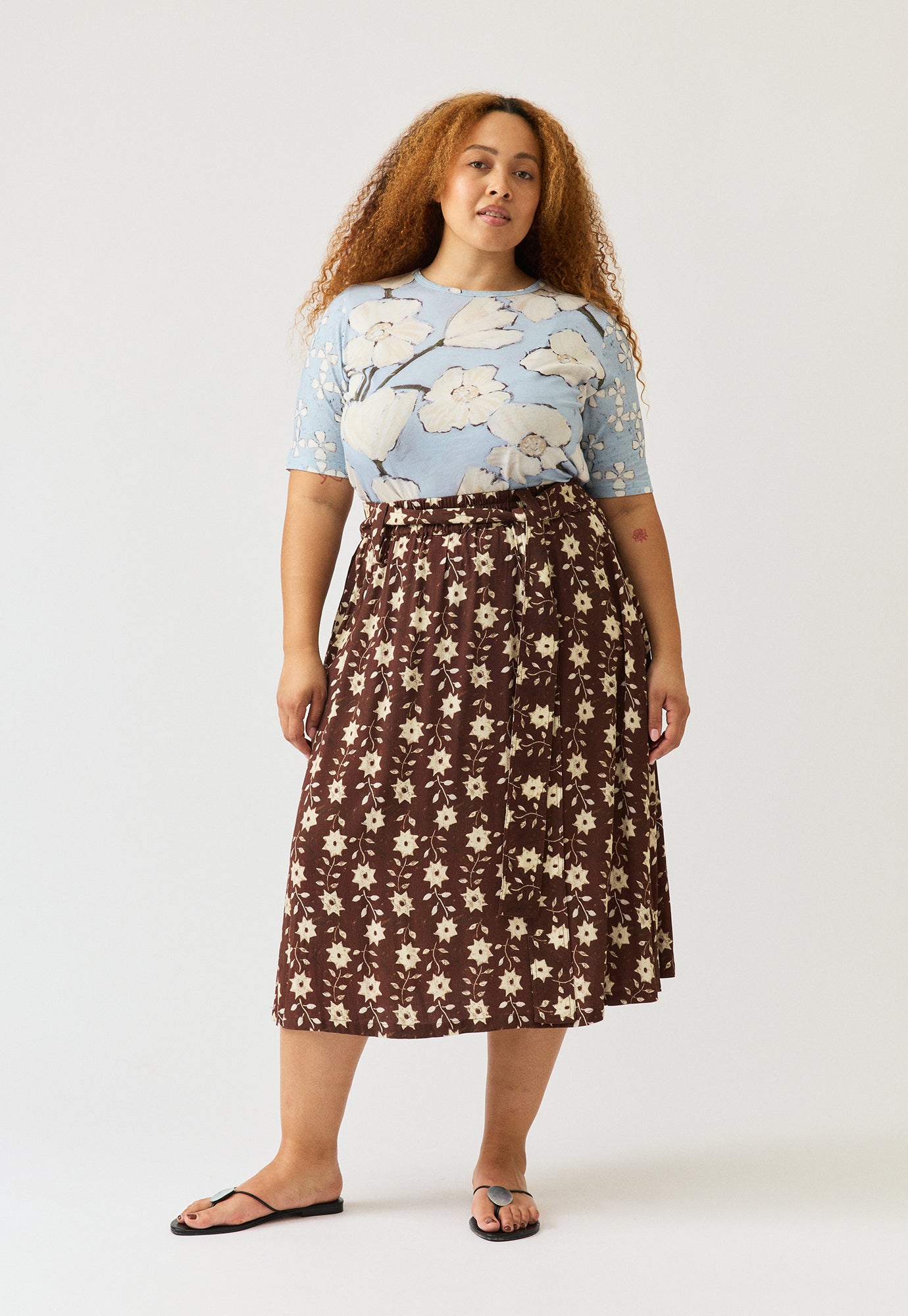 Porcelain Tie Skirt