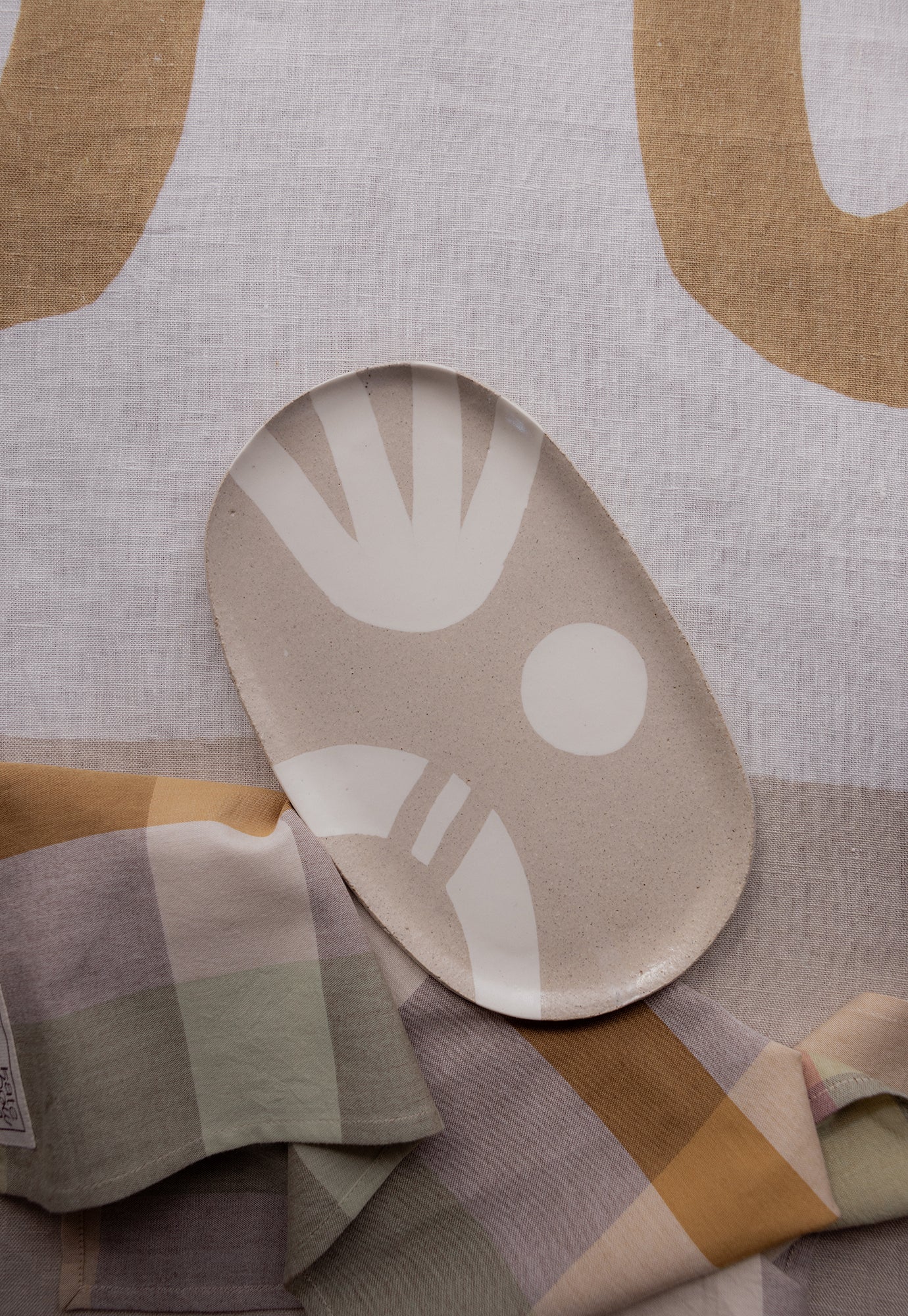 Light Shapes Small Oval Platter