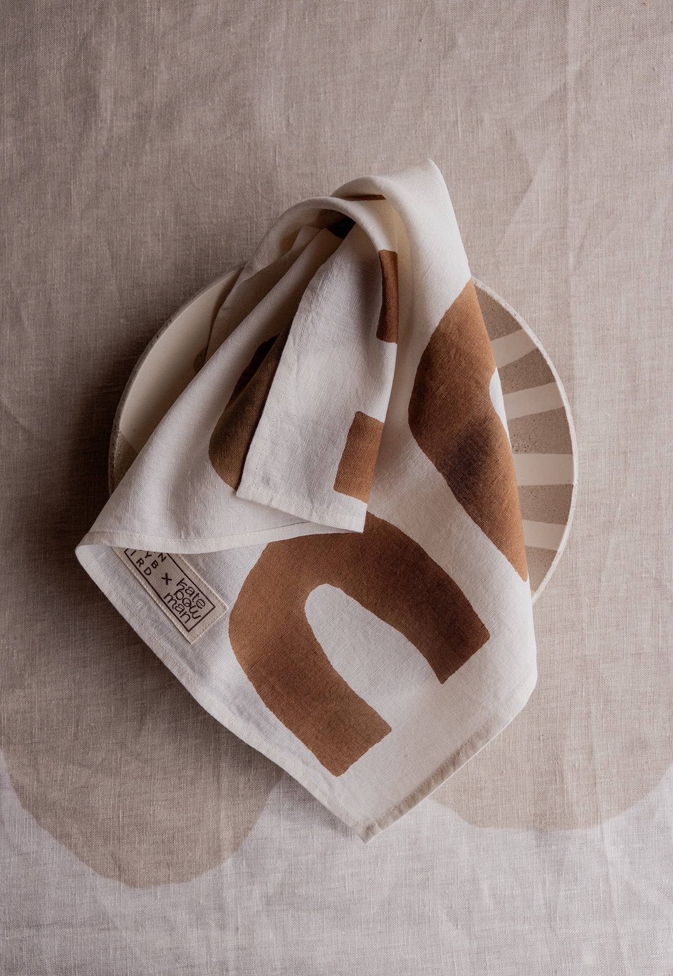 Tablecloth and Napkin Set - Formations