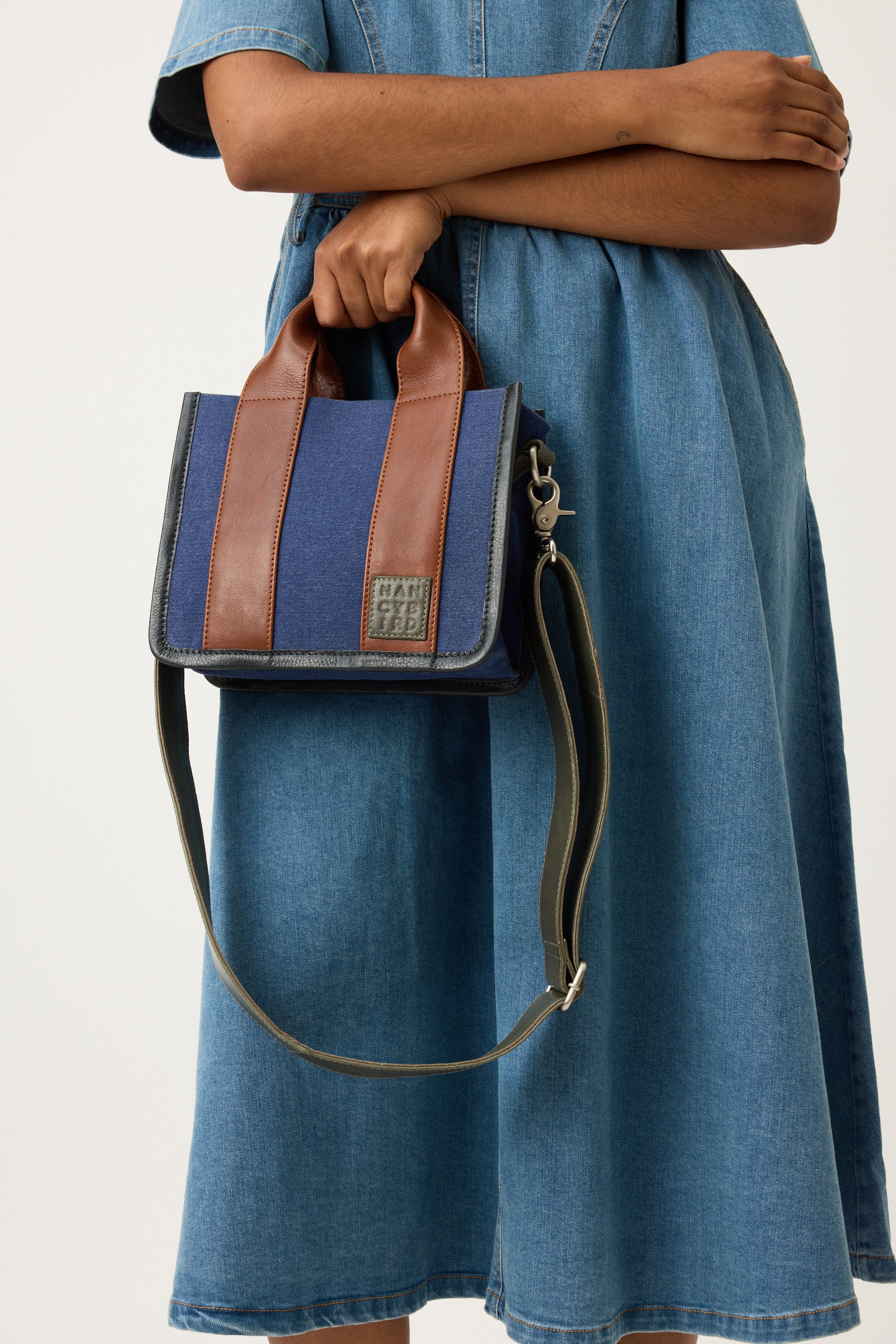 Handle Tote
