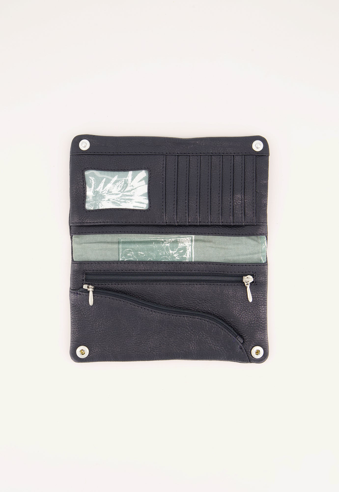 Pearl Wallet