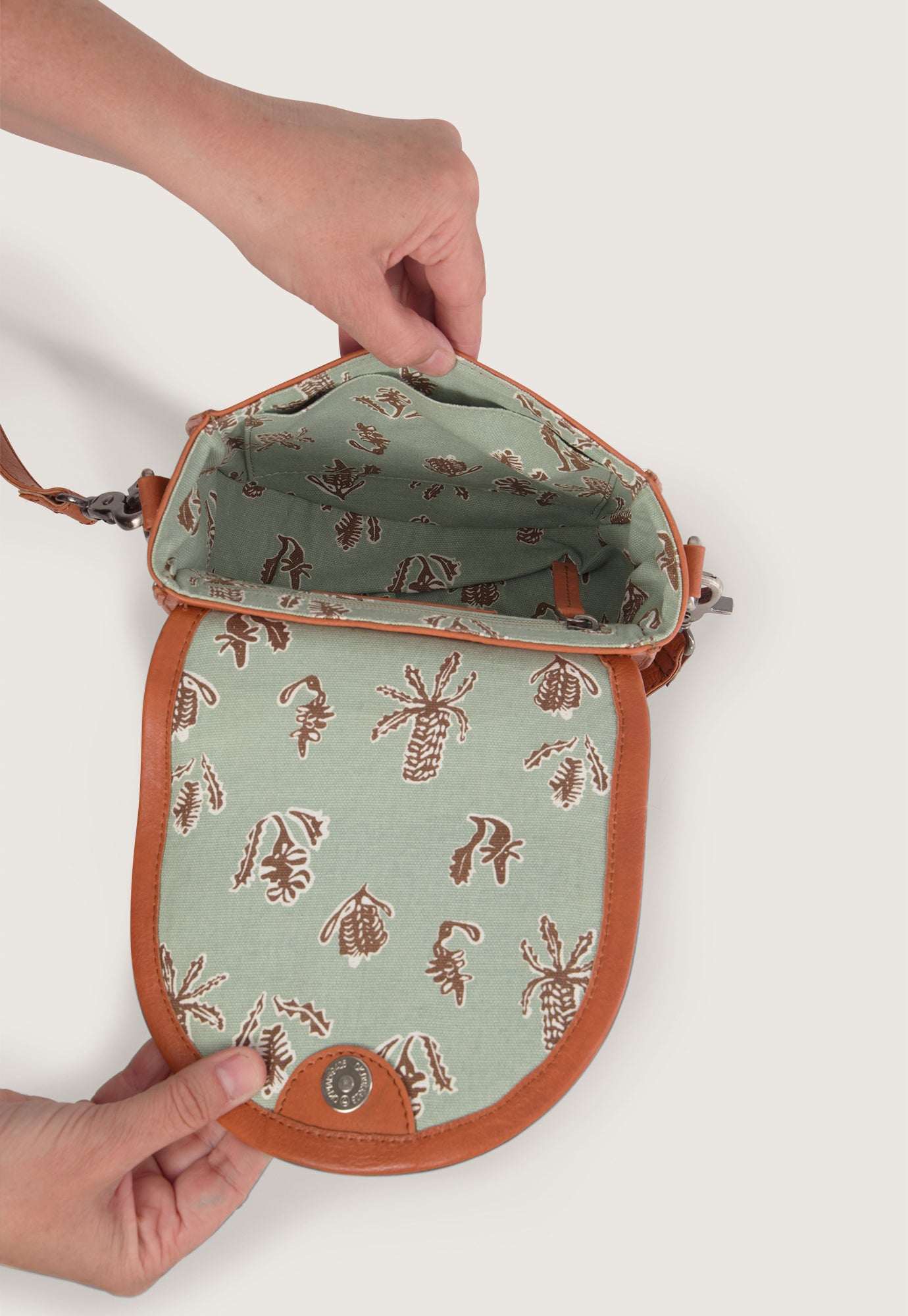Jessie Crossbody - Ochre Pattern SAM/SEC