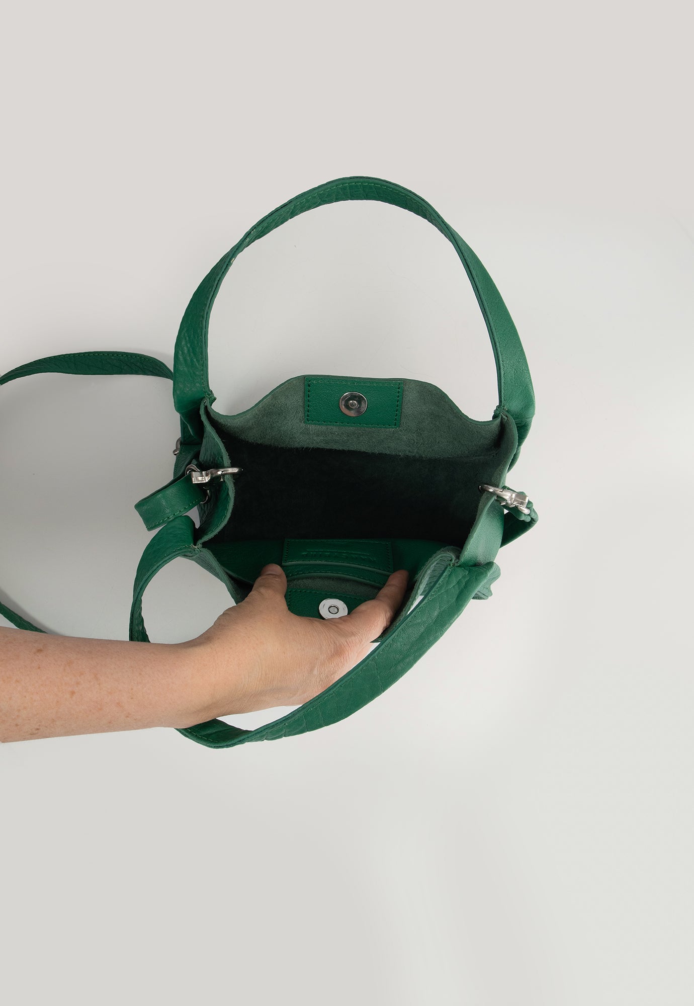 Drop Crossbody