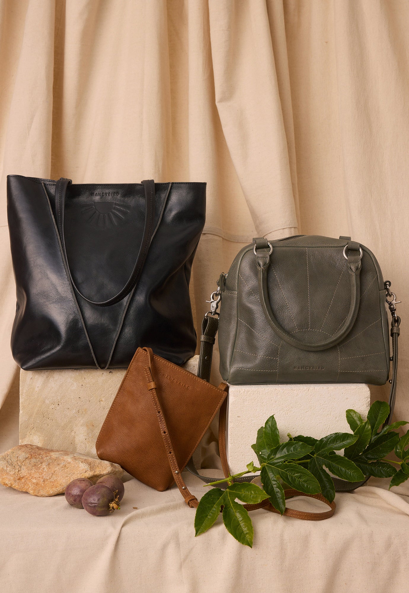 Tri Tote