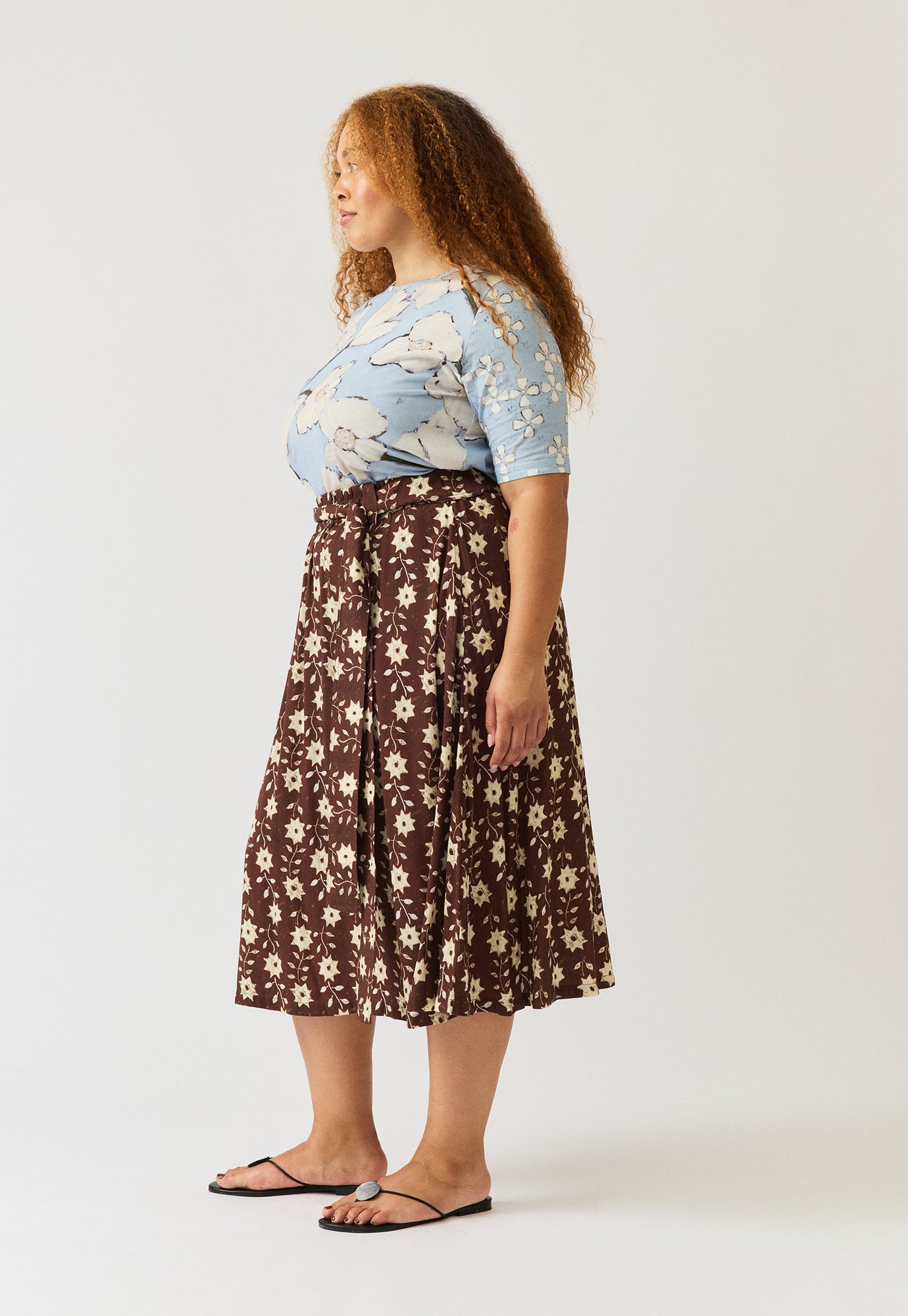 Porcelain Tie Skirt