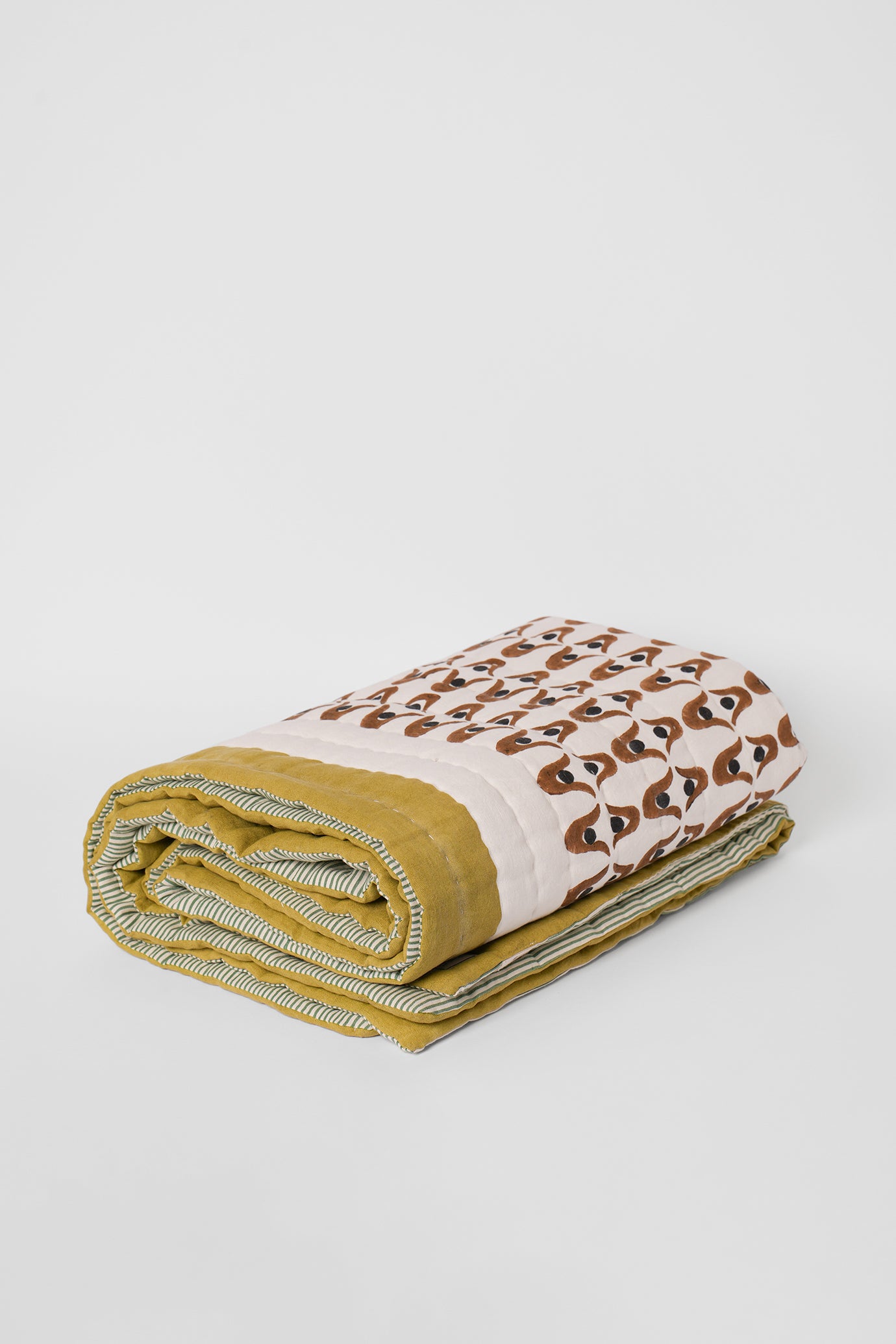 Kantha Quilt Runner - Geo Flower