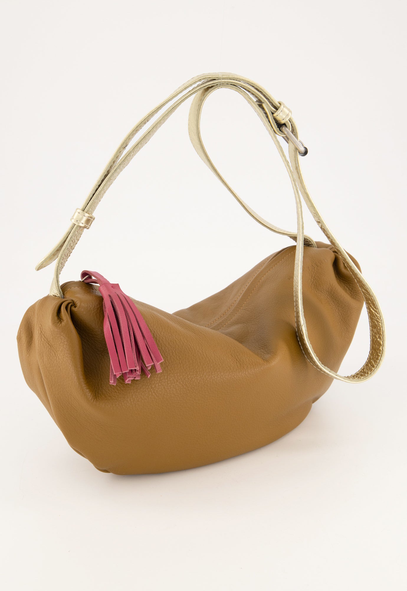 Pepper Sling Bag