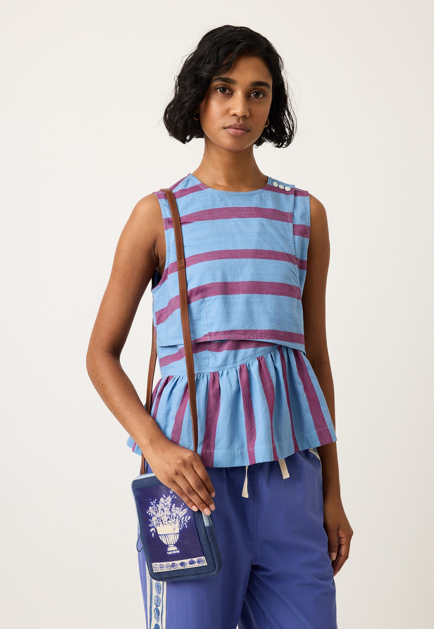 Trail Crossbody
