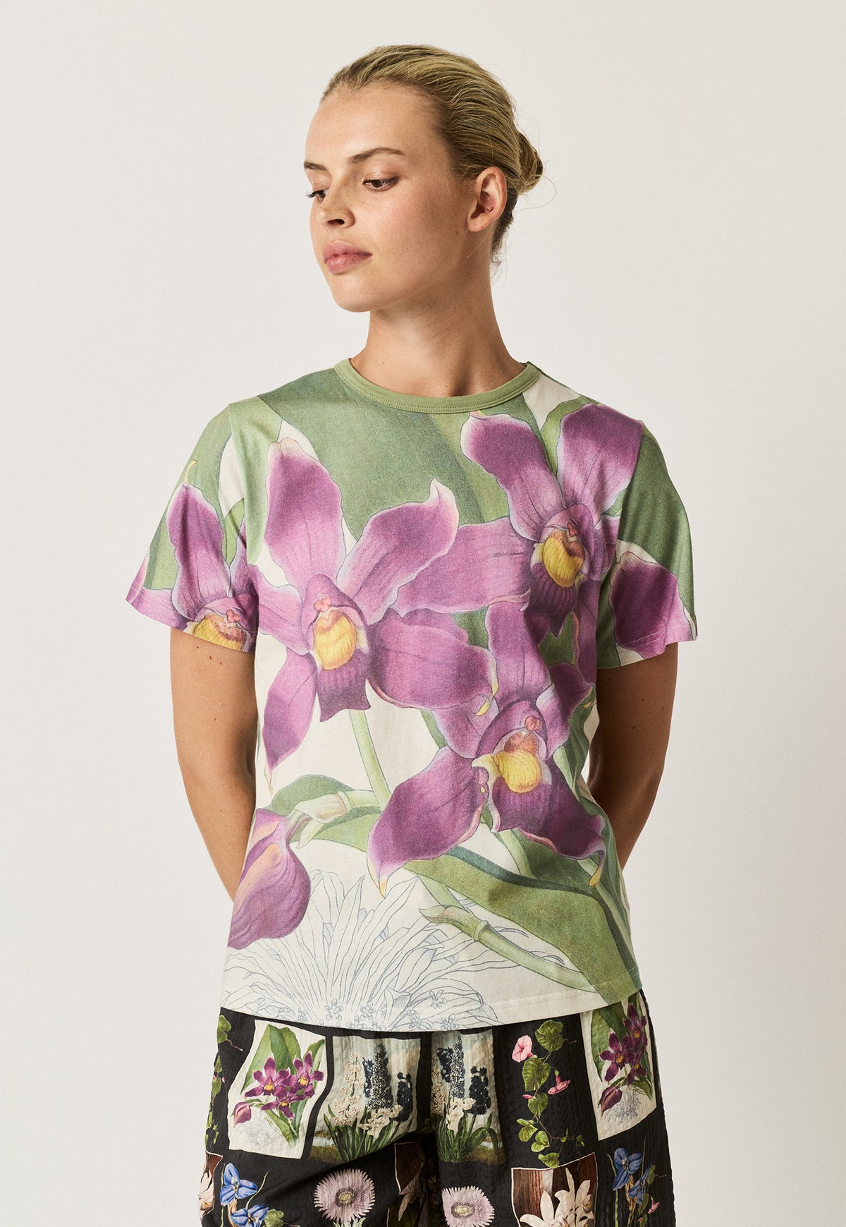 Apollo Tee