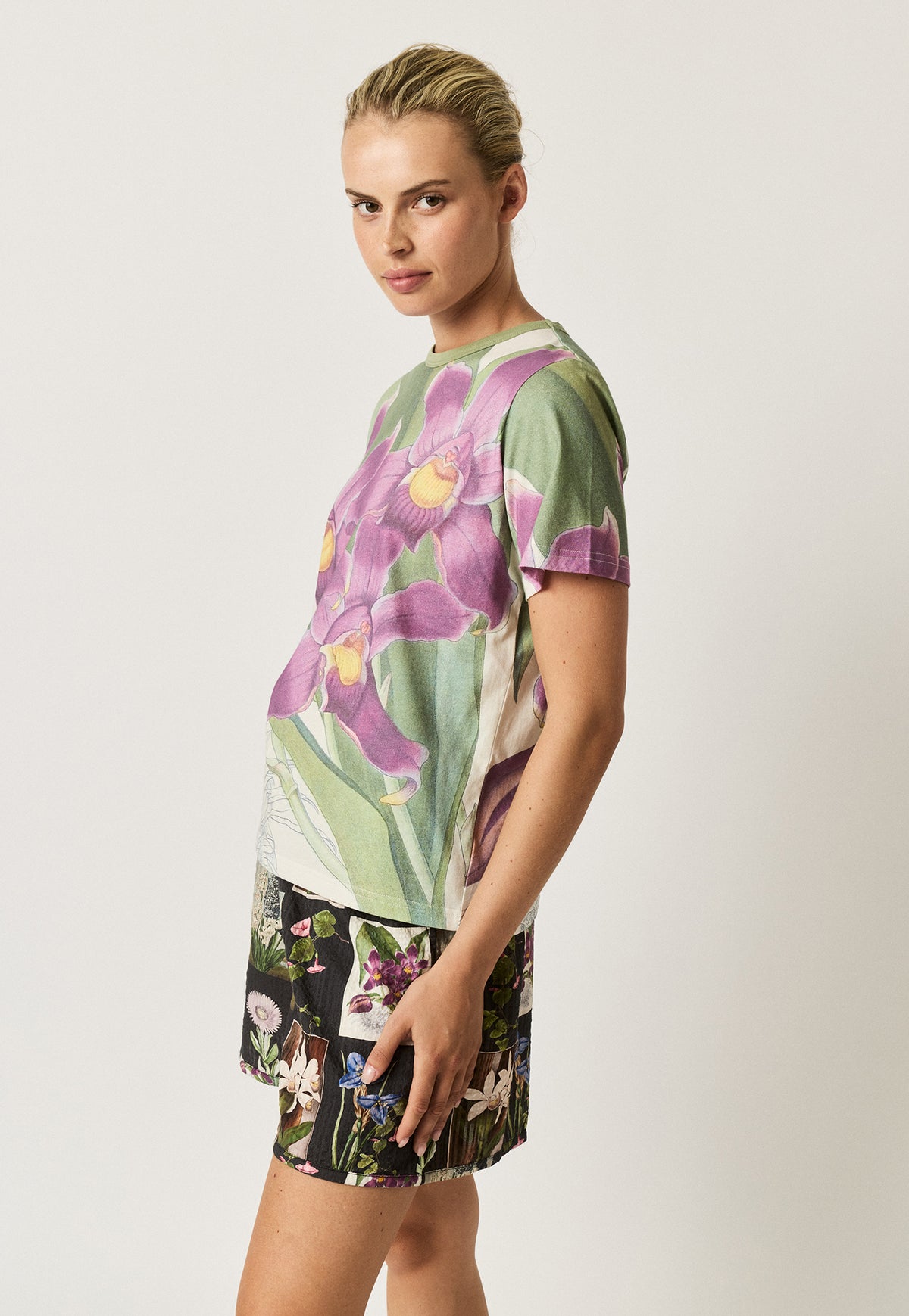 Apollo Tee