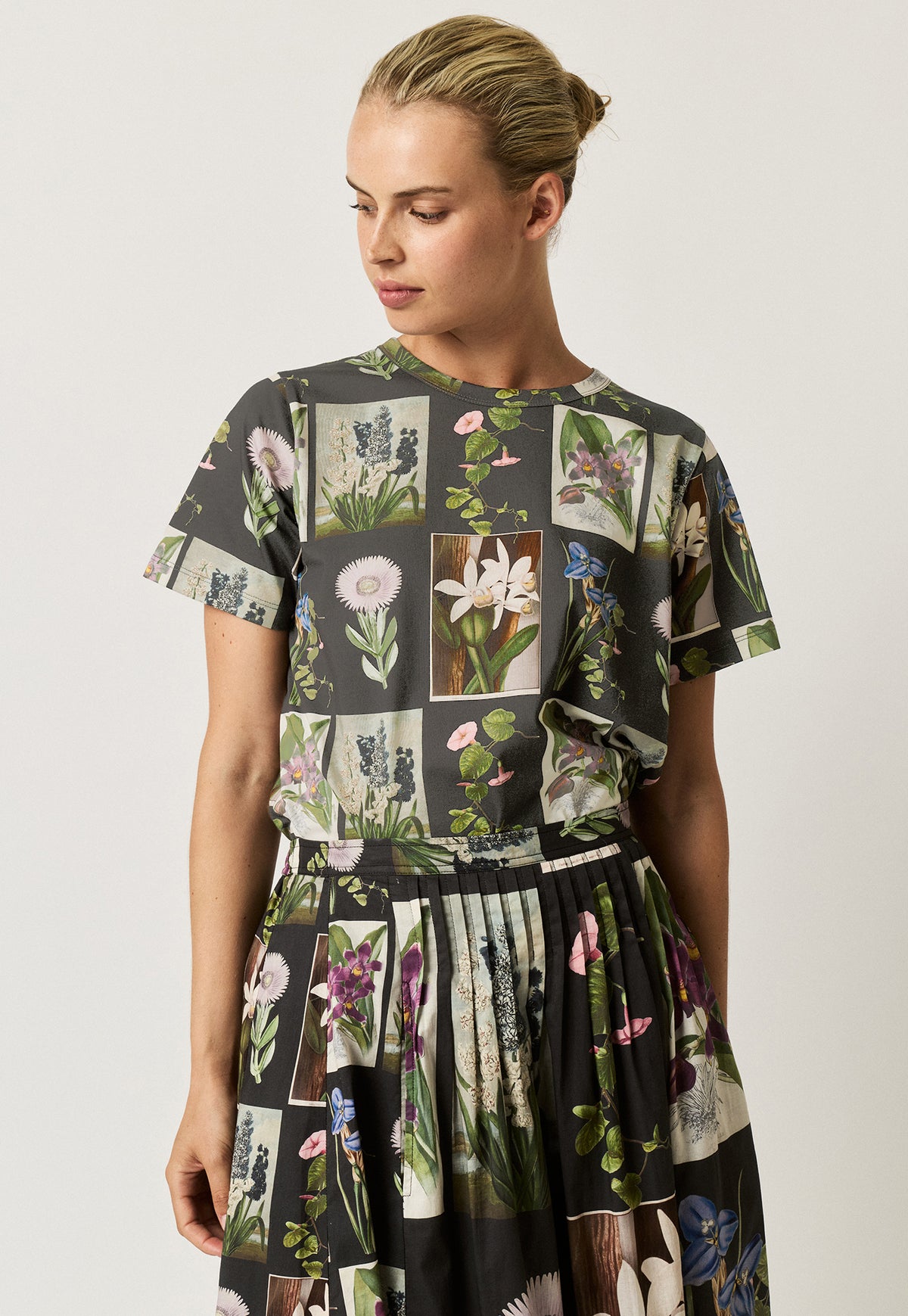 Apollo Tee