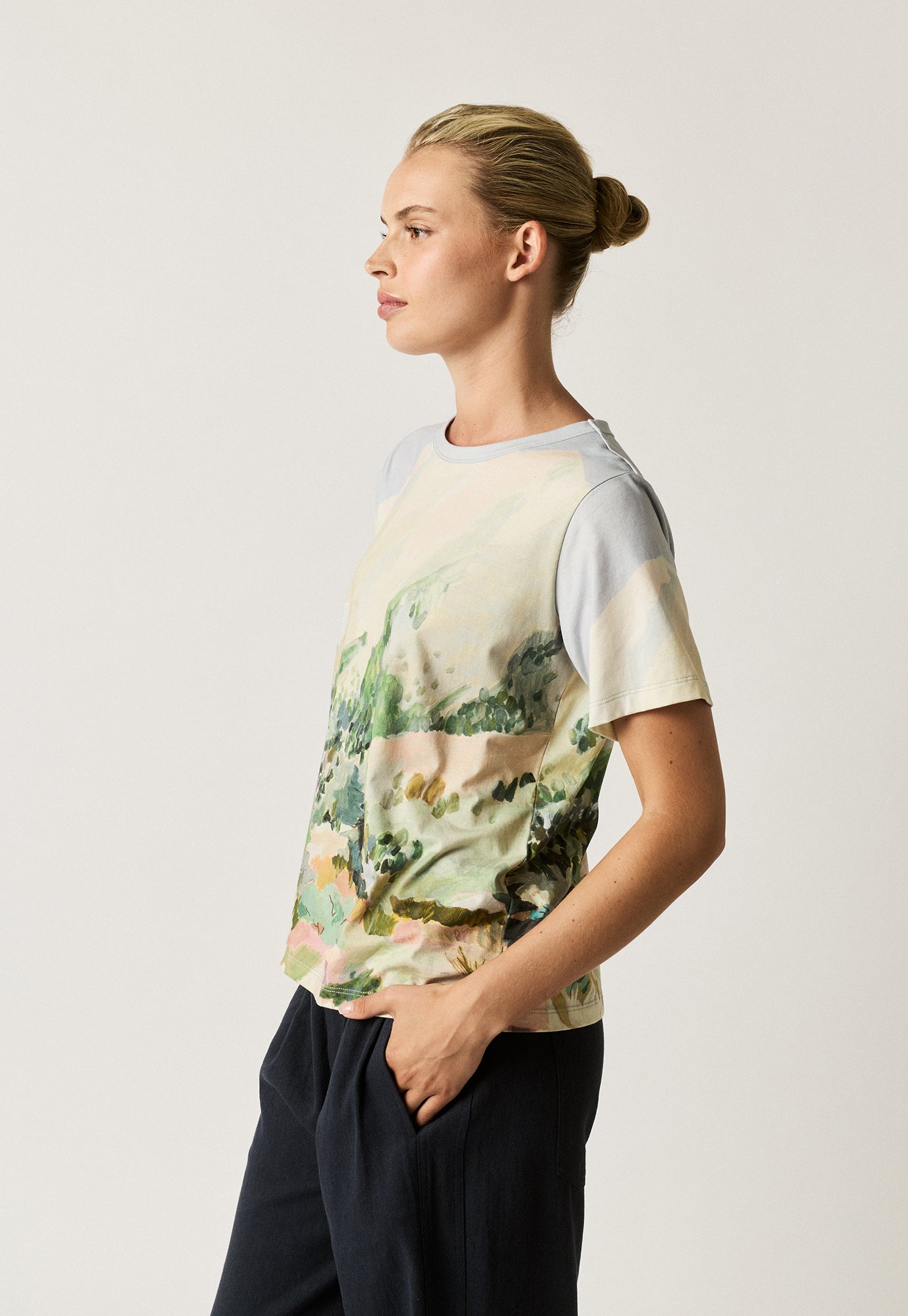 Apollo Tee