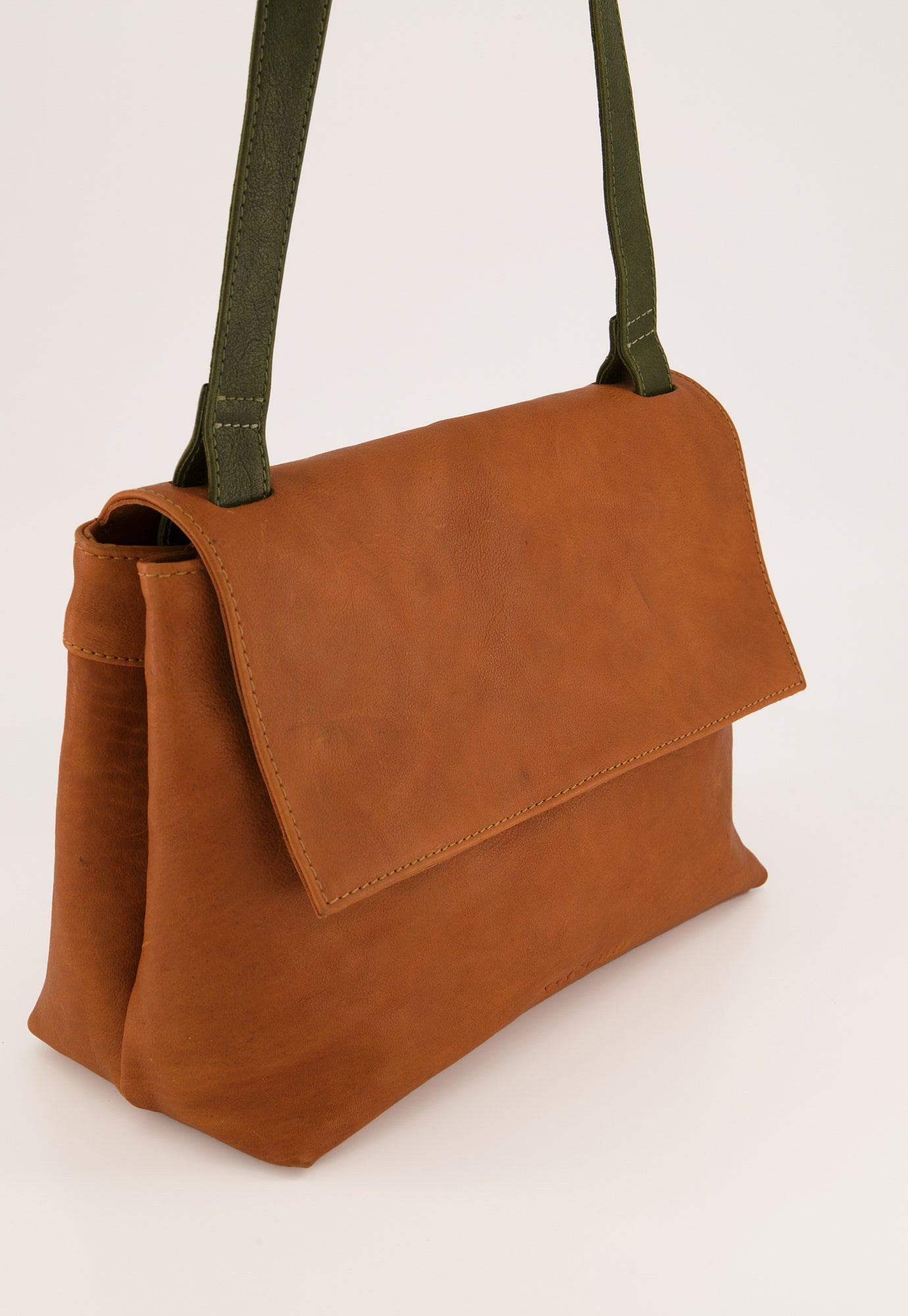 Line Shoulder Bag