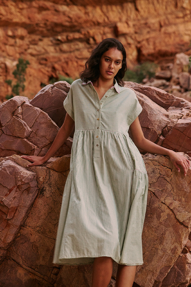 Size Fit Image Right