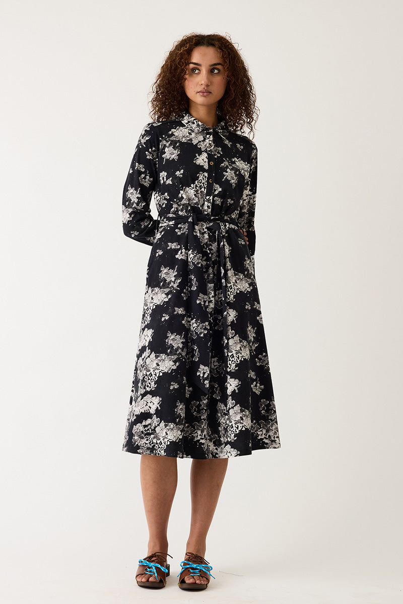 Size Fit Image Right